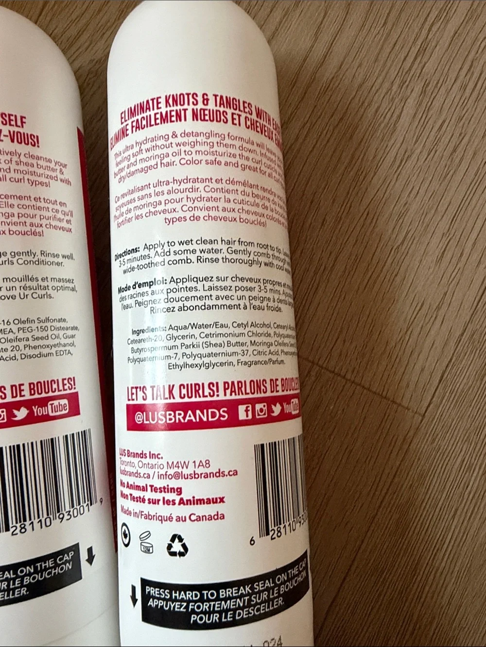 Sulfate-Free Shampoo & Silicone-Free Conditioner Set — White with Pink Accents